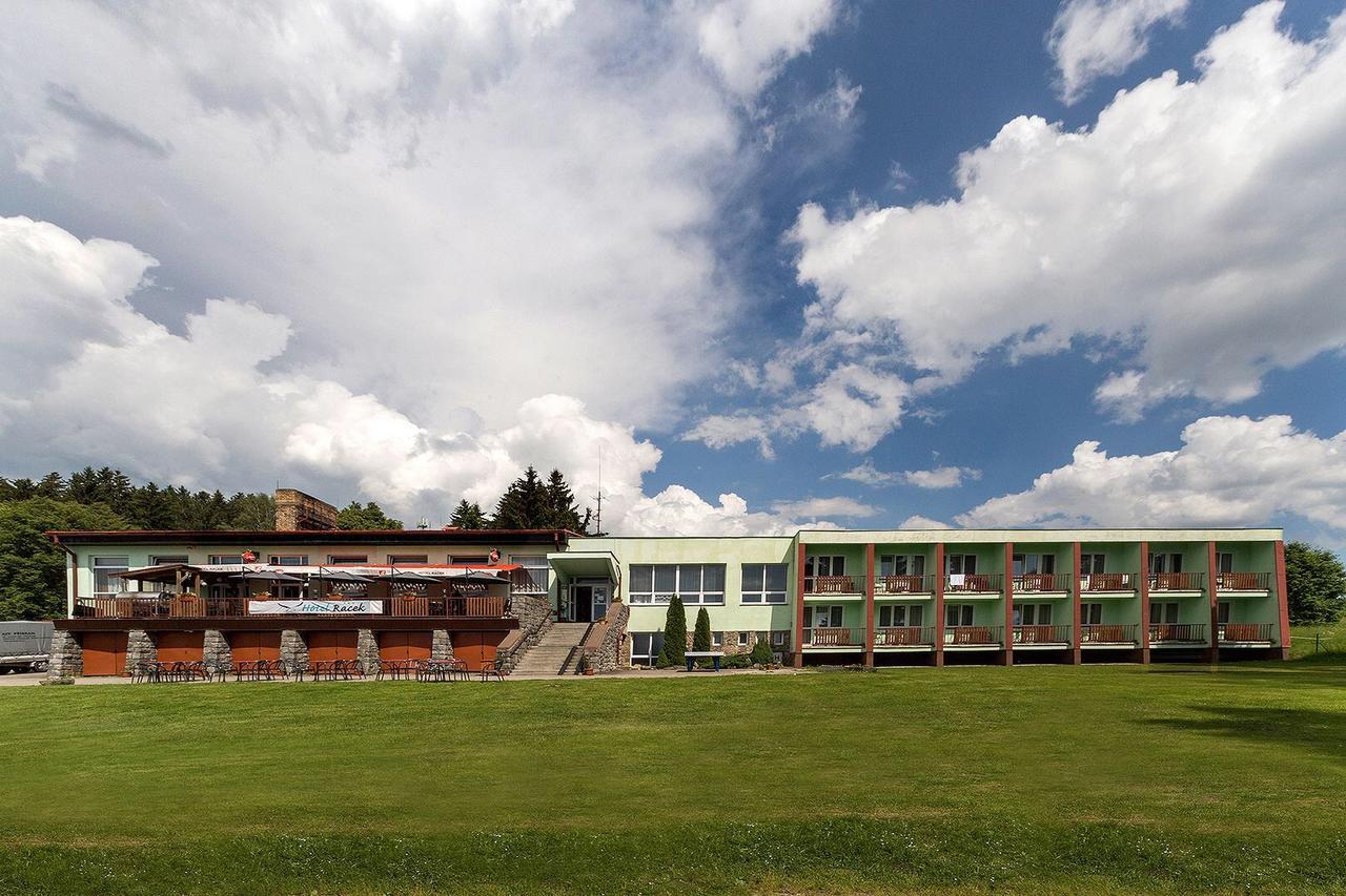 Hotel Racek Černá v Pošumaví Extérieur photo