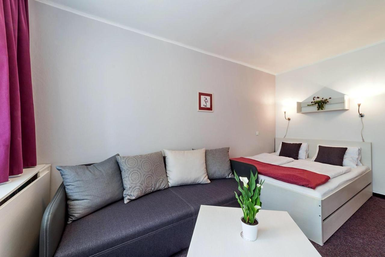 Hotel Racek Černá v Pošumaví Extérieur photo